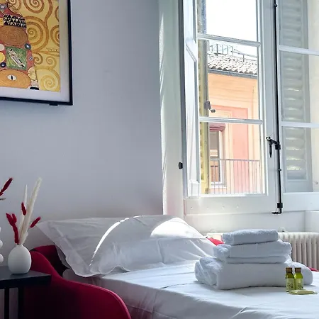 Lägenhet Aldrovandi Loft - Centro Storico *