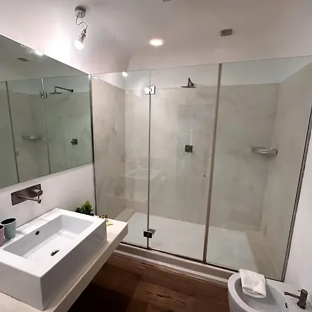 Aldrovandi Loft - Centro Storico Apartamento